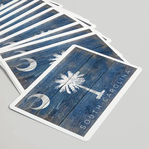 Miniatura 5 de Lantern Press Carolina del Sur, bandera rústica del estado (52 cartas de juego, baraja de cartas de tamaño póquer con comodines)