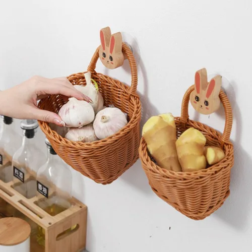 Miniatura 4 de ABOOFAN Cesta colgante de ratán, 2 piezas, tejida en la pared con ganchos, cesta de almacenamiento de frutas y verduras para utensilios de papa