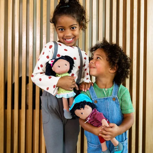 Miniatura 5 de HABA Cari - Muñeca de bebé negra de 12 pulgadas con coletas negras, cara bordada, vestido verde extraíble, lavable a máquina, muñeca de bebé suave