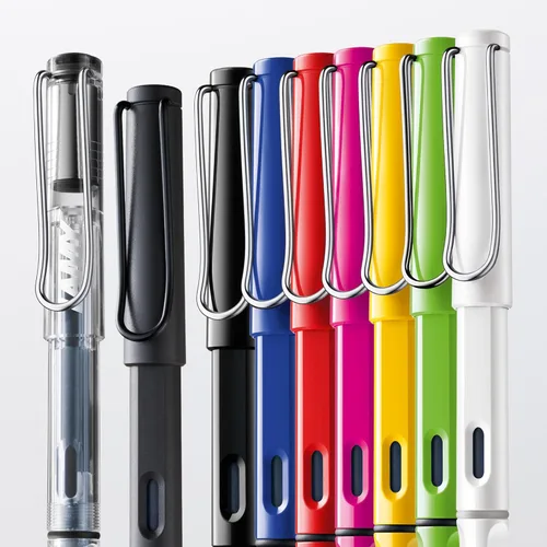 Miniatura 7 de Lamy Safari Cosy Pluma Estilográfica 020 Edición Especial, Pluma Estilográfica Moderna en Color Fresa con Agarre Ergonómico y Diseño Atemporal