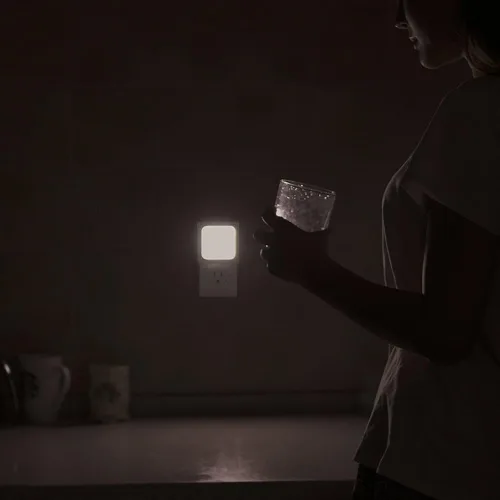 Miniatura 5 de VINTAR Paquete de 4 luces LED nocturnas, luces nocturnas enchufables a la pared con sensor inteligente de atardecer a amanecer, luces nocturnas
