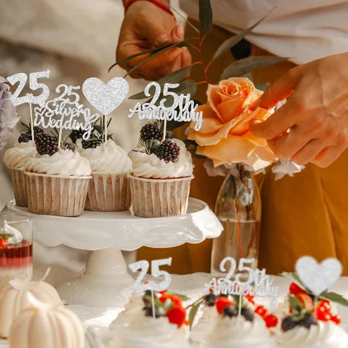 Miniatura 4 de Gyufise 24 adornos plateados para cupcakes de 25 aniversario, boda, aniversario de 25 años, decoración de pastel de corazón para 25 decoraciones