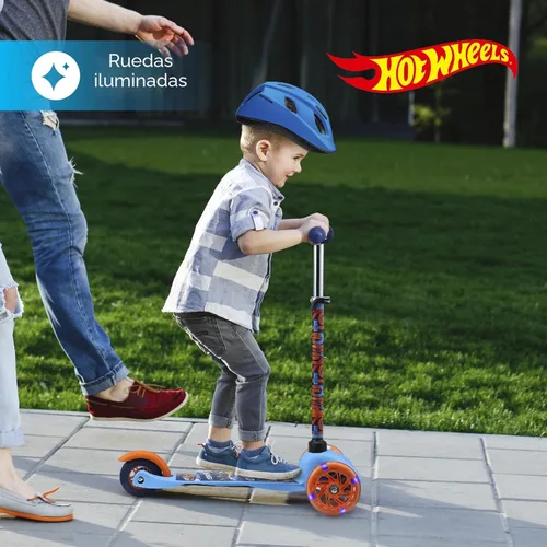 Miniatura 9 de Self Balancing Kick Scooter with Light Up Wheels, Extra Wide Deck, 3 Wheel Platform, Foot Activated Brake, 75 lbs Limit, Kids & Toddlers Girls or