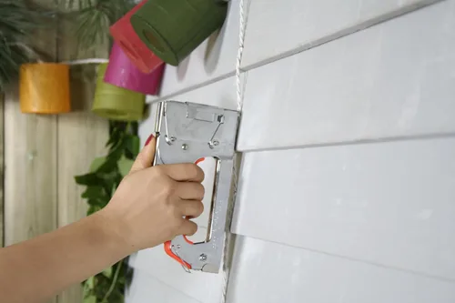 Miniatura 3 de Arrow T2025 - Pistola de grapas 2 en 1 y tachadora de alambre para tapicería, manualidades y cableado de bajo voltaje, se adapta a coronas redondas