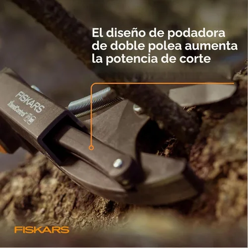 Miniatura 10 de Fiskars XtendControl - Podadora de árbol extensible (12 pies), sierra de poste, recortadora de ramas ajustable con sierra X1 de 15 pulgadas, postes