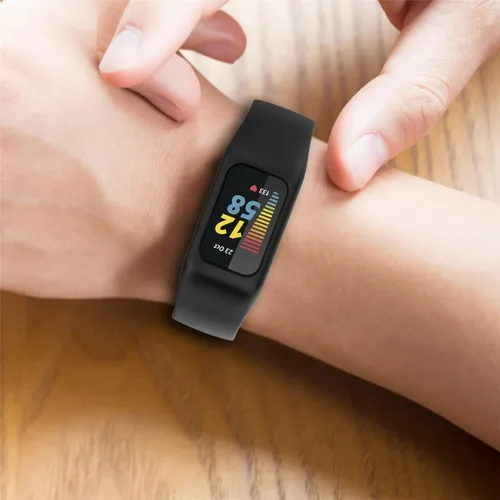 Miniatura 7 de Correa de reloj suave compatible con Fitbit Charge 6, Charge 5, Charge 4, Charge 3/3SE, correa de muñeca de silicona protectora todo en uno, correa