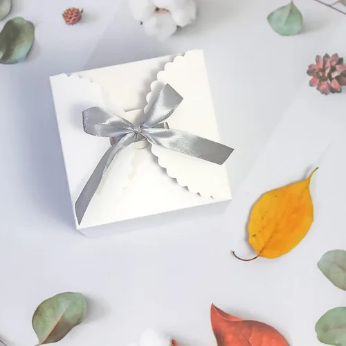Miniatura 7 de WEWILUCK Pequeña caja de regalo blanca, 10 cajas de regalo bonitas con tapas a granel para bodas, propuestas de dama de honor, cumpleaños, fiestas