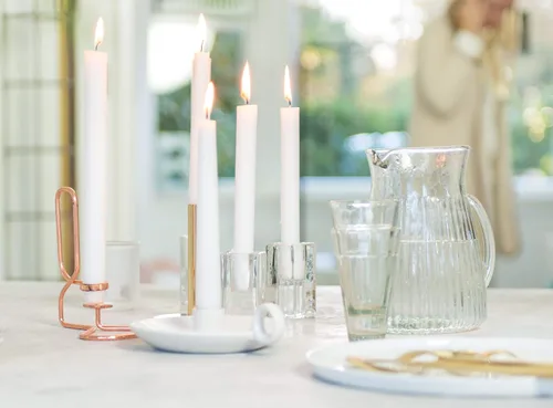 Miniatura 2 de BOLSIUS White Candles - Juego de 10 velas rectas de 9 pulgadas, candelabros de 8 horas, se adapta a la mayoría de portavelas estándar, calidad