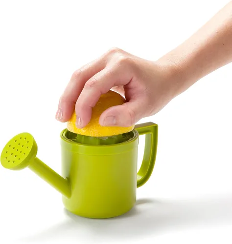 Miniatura 9 de Peleg Design Lemoniere - Exprimidor manual en forma de regadera original, exprimidor de plástico verde con vertedor para jugo de limón o cítricos