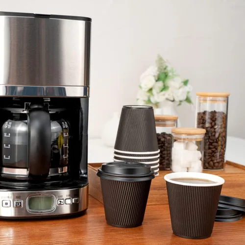 Miniatura 8 de Restaurantware Vasos de café desechables de doble pared de 8 onzas, 500 vasos de papel negro aislados con diseño de pared ondulada, las tapas se