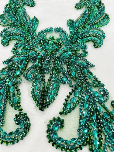 Miniatura 6 de Accesorios de apliques de encaje de diamantes de imitación hechos a mano puros cuentas de costura a mano piedras parches para vestido de novia