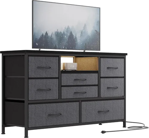 Jojoka Mueble de TV LED de 8 cajones con toma de corriente para TV de 55 pulgadas, amplio baúl de almacenamiento para dormitorio, sala de estar y