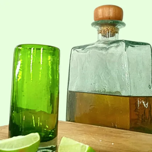 Miniatura 2 de Vasos de chupito mexicanos artesanales (juego de 4) – Verde bosque – Cristalería soplada a mano de 2 onzas – Auténtico juego de tequila de vidrio