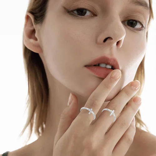 Miniatura 2 de Honsny 14K Gold Plated Stacking Rings Set for Women, Stackable Thumb Rings Thin Dainty Silver Rings for Women Wedding Eternity Band Simple Rose Gold