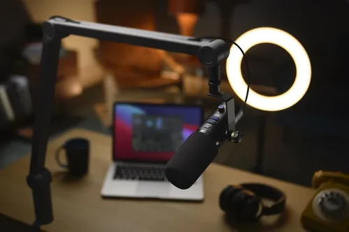 Miniatura 2 de PreSonus Revelator Micrófono USB Dinámico para grabación, podcasts y transmisión con efectos a bordo y preajustes fáciles de usar, además de un