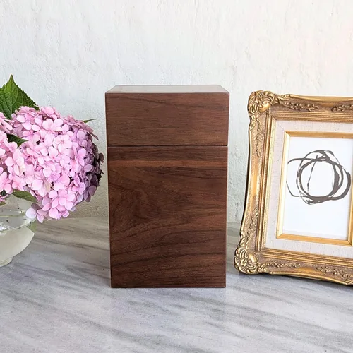 Miniatura 6 de Urnas de cremación de madera de nogal para cenizas humanas Caja conmemorativa grande de 200 libras Urna de recuerdo hecha a mano con bolsa