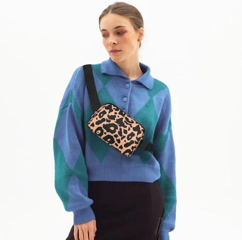Miniatura 19 de Riñonera cruzada para mujeres y hombres, bolsa para cinturón para senderismo con correa ajustable, riñonera para correr, entrenamiento, deportes