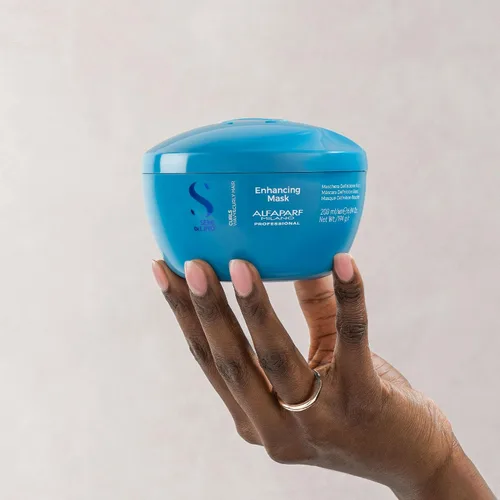 Miniatura 3 de Alfaparf Milano Semi Di Lino - Mascarilla para cabello ondulado y rizado, hidrata y nutre, reduce el encrespamiento, protege contra la humedad