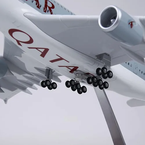 Miniatura 4 de Modelo de avión a escala 1:160 de 18.5 pulgadas, modelo Qatar A380, modelo Jet Collectibles, modelos planos de resina con ruedas fundidas a presión