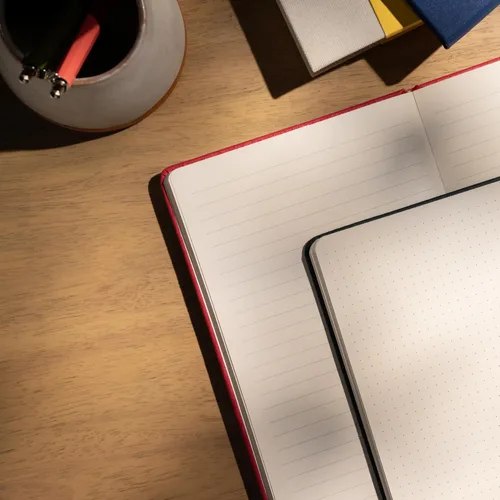 Miniatura 7 de ANECDOTE. Cuaderno de diario rayado, 192 páginas, tamaño A5: 8.3 "x 5.4", papel grueso de 100 GSM, a rayas, tapa dura, diario para mujeres y Negro
