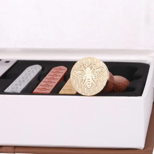 Miniatura 2 de Kit de sello de cera Yoption, sello de sellado de abeja y panal con palos de cera de sellado dorados, rojos y plateados, juego de caja de regalo