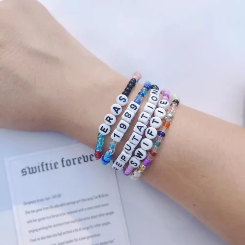 Miniatura 4 de JALZEMPL 5Pcs Taylor Eras Tour Swiftie Bracelets Lover 1989 Reputation Mid Friendship Bracelet Beads Set Lover Era Taylor Outfit Inspired Lover