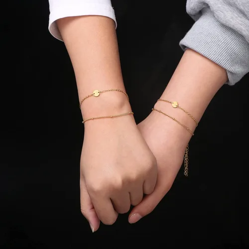 Miniatura 5 de Gold Initial Bracelets for Women Dainty Gold Filled Layered Beaded Letter Initial Bracelet Personalized 26 Alphabet Disc Trendy Monogram Charm
