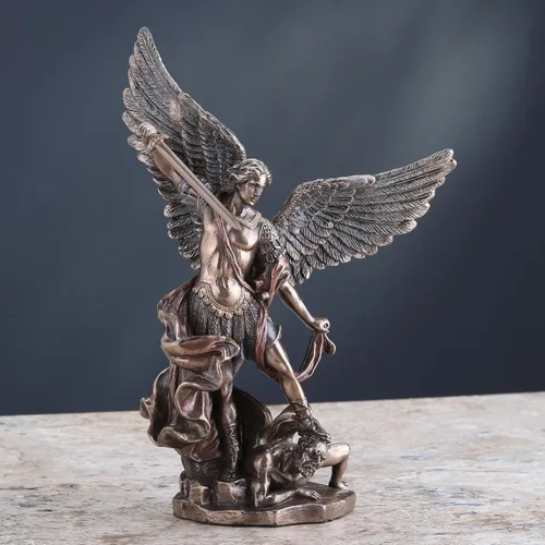 Miniatura 3 de Unicorn Studios San Miguel de pie sobre el demonio con espada escultura religiosa 7 7/8 pulgadas de alto