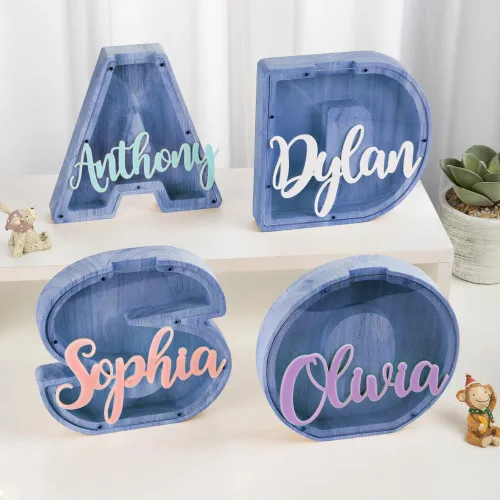 Miniatura 2 de callie Hucha personalizada con múltiples fuentes con texto multicolor grabado, caja de dinero personalizada de madera con inicial para niños