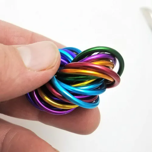 Miniatura 4 de Möbii - Pelota antiestrés (multicolor): silencioso Mobius TDAH, ansiedad, estimulante y alivio del estrés, herramienta para el hogar, viajes