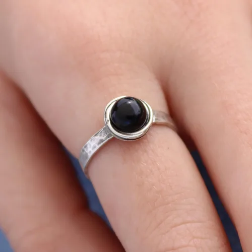 Miniatura 48 de Anillo de plata de ley con piedras preciosas para mujer, anillo apilable de piedra martillada, anillo de piedra natal