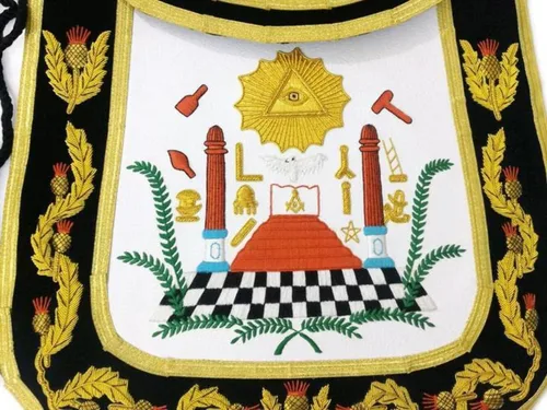 Miniatura 2 de BRICKS MASONS Master Mason Blue Lodge - Delantal cuadrado de chenilla negra y brújula G