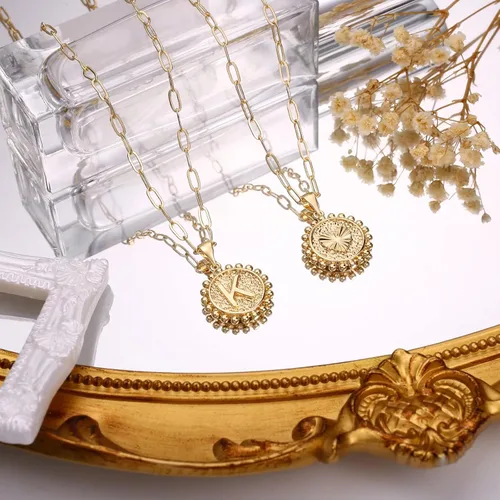 Miniatura 5 de Yoosteel - Collares con inicial de oro para mujeres y niñas, chapado en oro de 14 quilates delicada cadena de eslabones escalonados con clip y dije