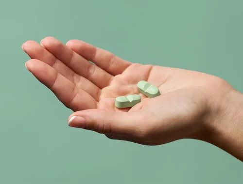Miniatura 6 de Divi Vitaminas para el crecimiento del cabello para mujeres y hombres, hechas con ingredientes limpios, veganos y respaldados por la ciencia
