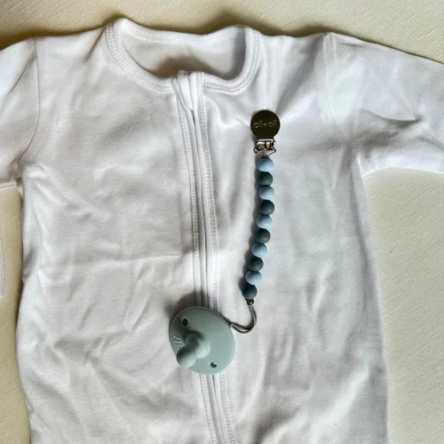 Miniatura 6 de Ali+Oli Clip de silicona para chupete para bebé (hierro fino) 100% de grado alimenticio sin BPA para recién nacido, clip para bebé niño o niña