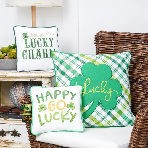 Miniatura 3 de C&F Home Almohada bordada de tamaño pequeño con texto en inglés "You're My Lucky Charm" de 10 x 10 pulgadas, con temática del día de San Patricio