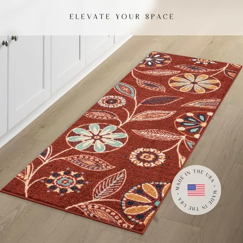 Miniatura 2 de Alfombra antideslizante Maples Rugs Reggie, tapete para pasillo, entrada, con diseño floral (fabricado en Estados Unidos) 2 x 6, color merlot