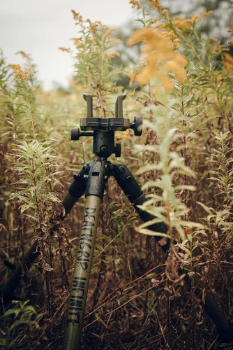 Miniatura 8 de BOG DeathGrip Aluminum Tripod with Durable Frame, Lightweight, Stable Design, Bubble Level, Adjustable Legs, Shooting Rest, and Hands-Free Operation