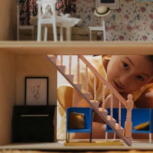 Miniatura 5 de DOITOOL Escalera en miniatura de 12 escalas con pasamanos izquierdos, sin pintar, accesorio de muebles de casa de muñecas de madera para bricolaje