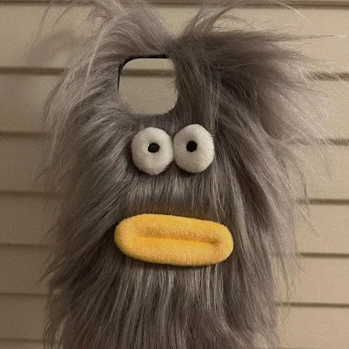 Miniatura 5 de Funda de teléfono de felpa negra para iPhone 11, linda funda DIY de pelo largo con cara divertida y abrigada, funda protectora de invierno