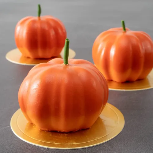 Miniatura 5 de Restaurantware - Molde para pastel de calabaza de 6 cavidades de Pastel, 1 molde de calabaza 3D listo para horno - Molde de silicona blanca