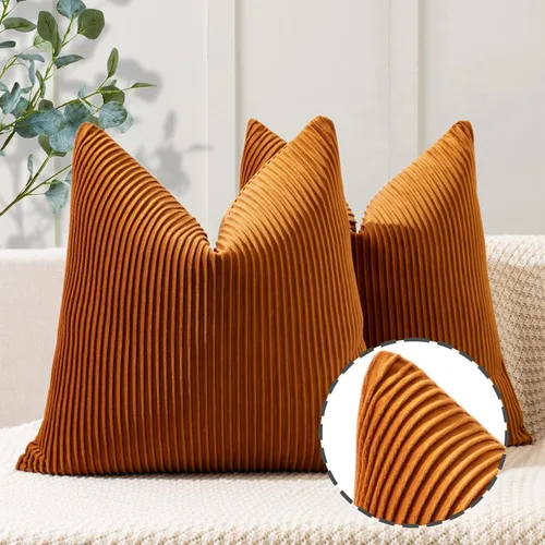 Miniatura 13 de YCOLL Juego de 2 fundas de almohada beige de 18 x 18 pulgadas, patrón de rayas de terciopelo, almohadas suaves para decoración del hogar, fundas