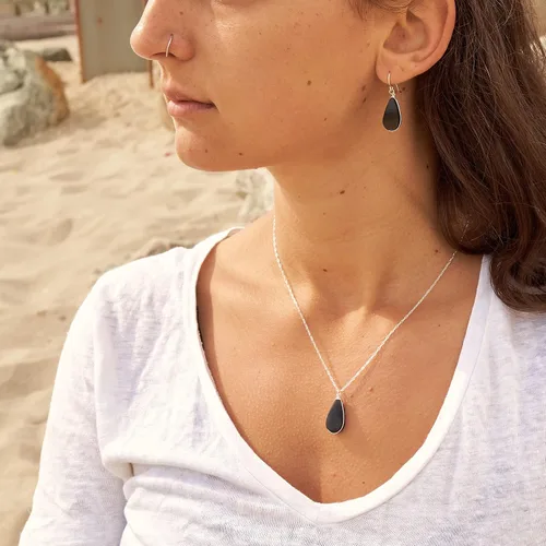 Miniatura 5 de Rumi Sumaq Joyería de Metal Tejida a Mano para Mujeres y Adolescentes – Aretes, Collares y Conjuntos de Plata de Ley y Oro de 14 Quilates