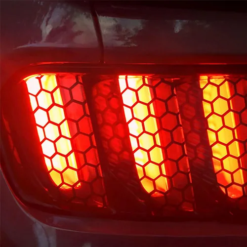 Miniatura 3 de Riloer Universa - Lámpara de luz trasera tipo panal de abeja tipo cubierta de luz trasera, estilo de fibra de carbono para automóvil, cubierta