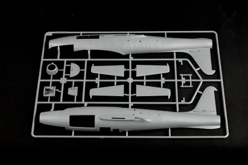 Miniatura 6 de Hobby Boss Kit de construcción de modelo de avión Thunderjet F-84G
