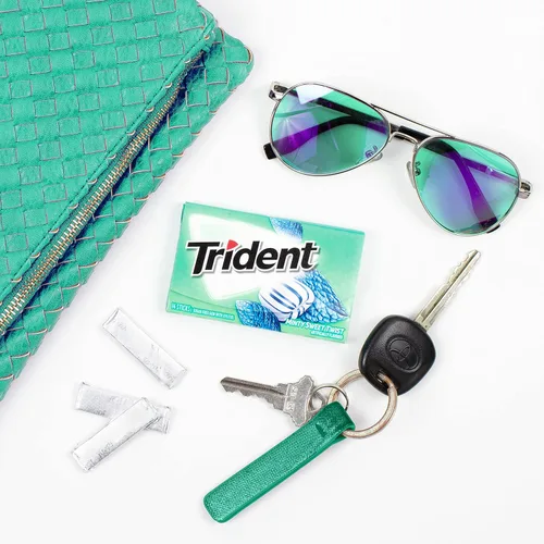 Miniatura 7 de Goma de mascar Trident Minty Sweet Twist sin azúcar, 12 paquetes de 14 piezas (168 piezas en total)