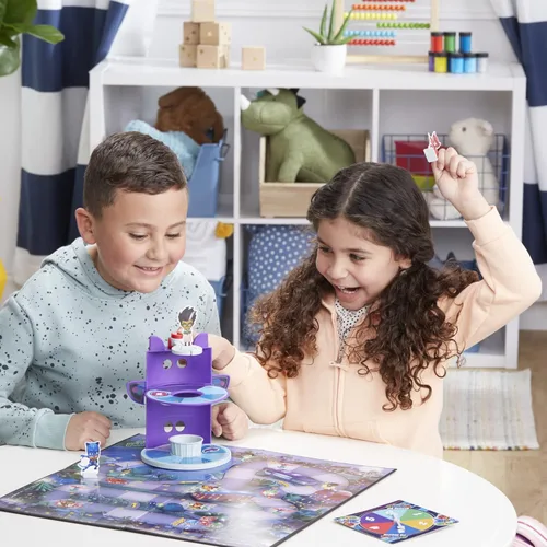 Miniatura 10 de PJ Masks Hasbro Gaming HQ Rescue - Juego de mesa para niños, juegos preescolares, Race to Stop Romeo, incluye torre de plástico 3D