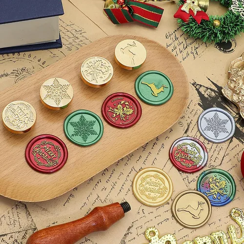 Miniatura 5 de SWANGSA - Juego de sellos de cera, estilo vintage, 4 cabezas con patrones navideños y 1 mango de madera para regalos de Navidad y Año Nuevo