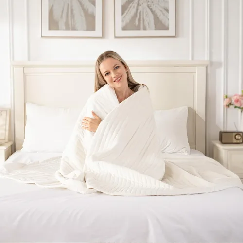 Miniatura 7 de Juego de edredón de terciopelo tamaño Queen, juego de cama acolchado suave, 2 fundas de almohada a juego, funda de cama ligera, colcha acolchada