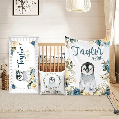 Miniatura 28 de Juego de ropa de cuna personalizado Duckbe - Diseño de oso con nombre personalizado para guardería de bebé, juego de 3 piezas - Manta suave